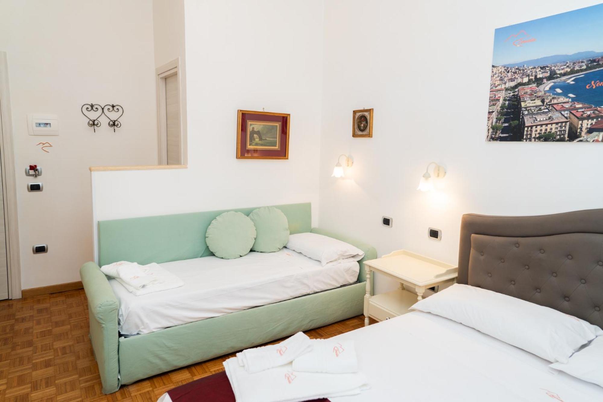 Suite Cervantes Nápoles Exterior foto