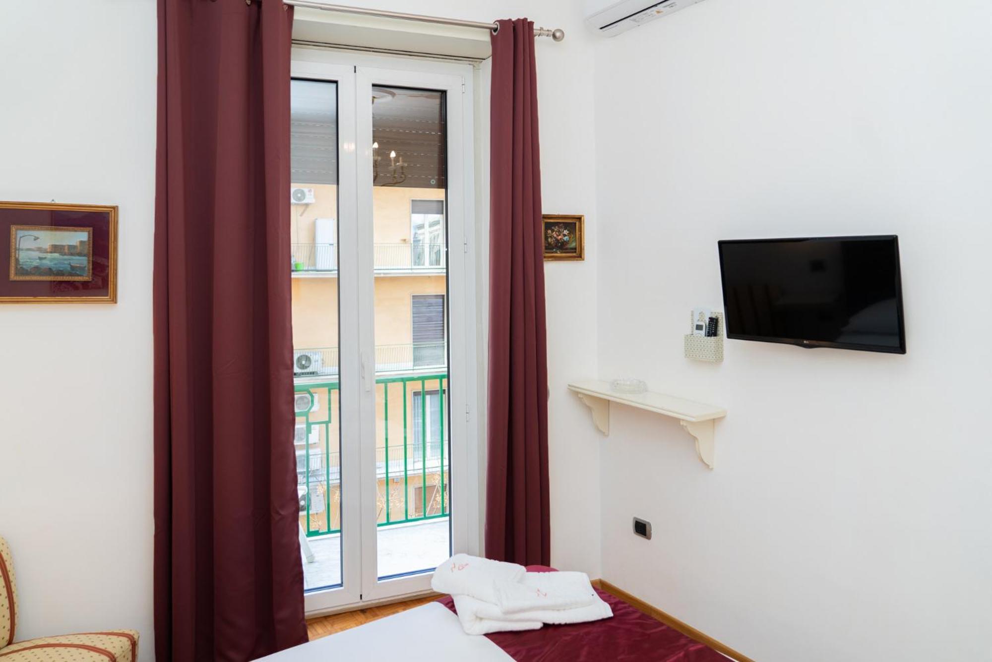 Suite Cervantes Nápoles Exterior foto